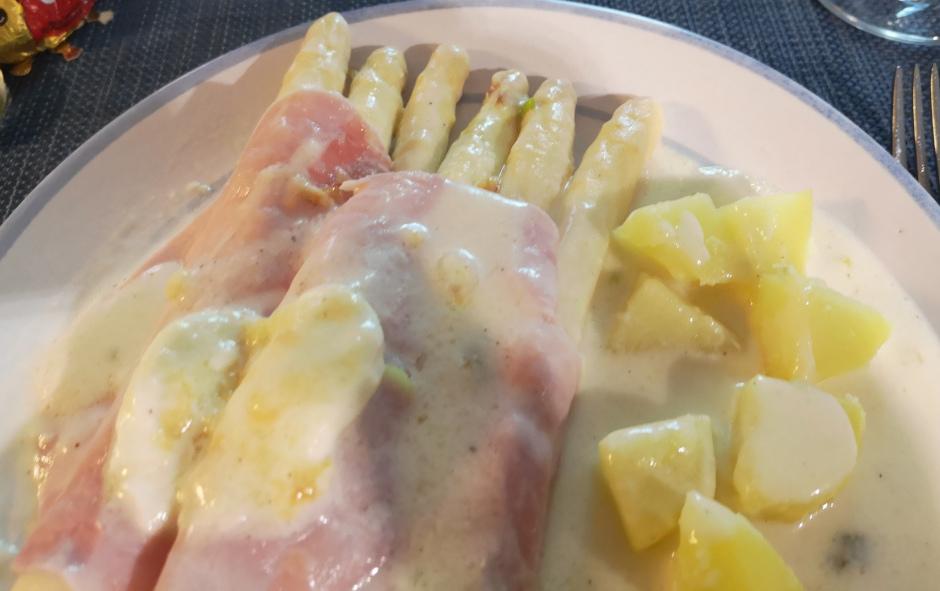 Spargel-Schinken-Röllchen - Nissebarn geniesst